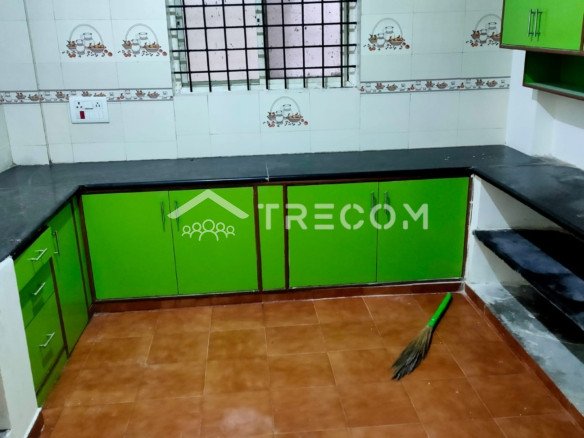 WhatsApp Image 2025 09 17 at 09.05.06