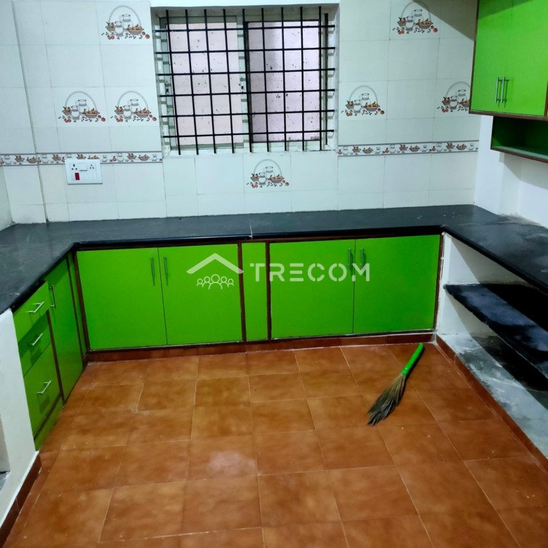 WhatsApp Image 2025 09 17 at 09.05.06