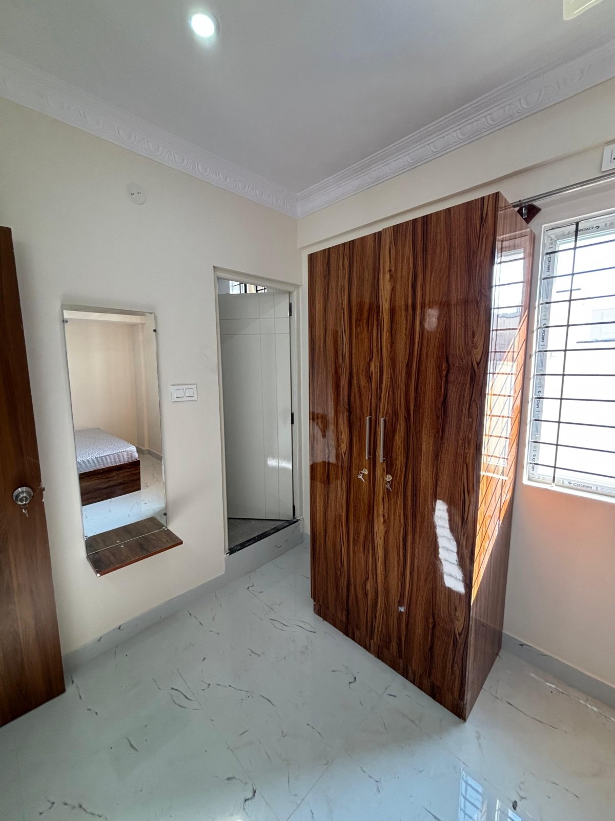 2 BHK fully furnished flat for rent in Koramangala