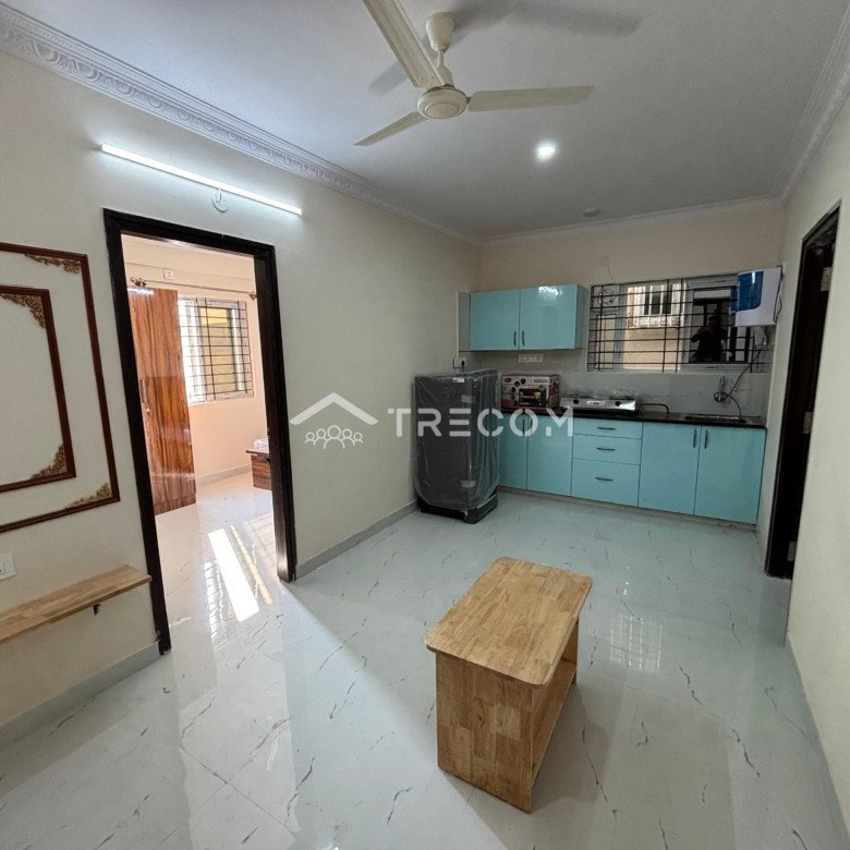 2 BHK fully furnished flat for rent in Koramangala