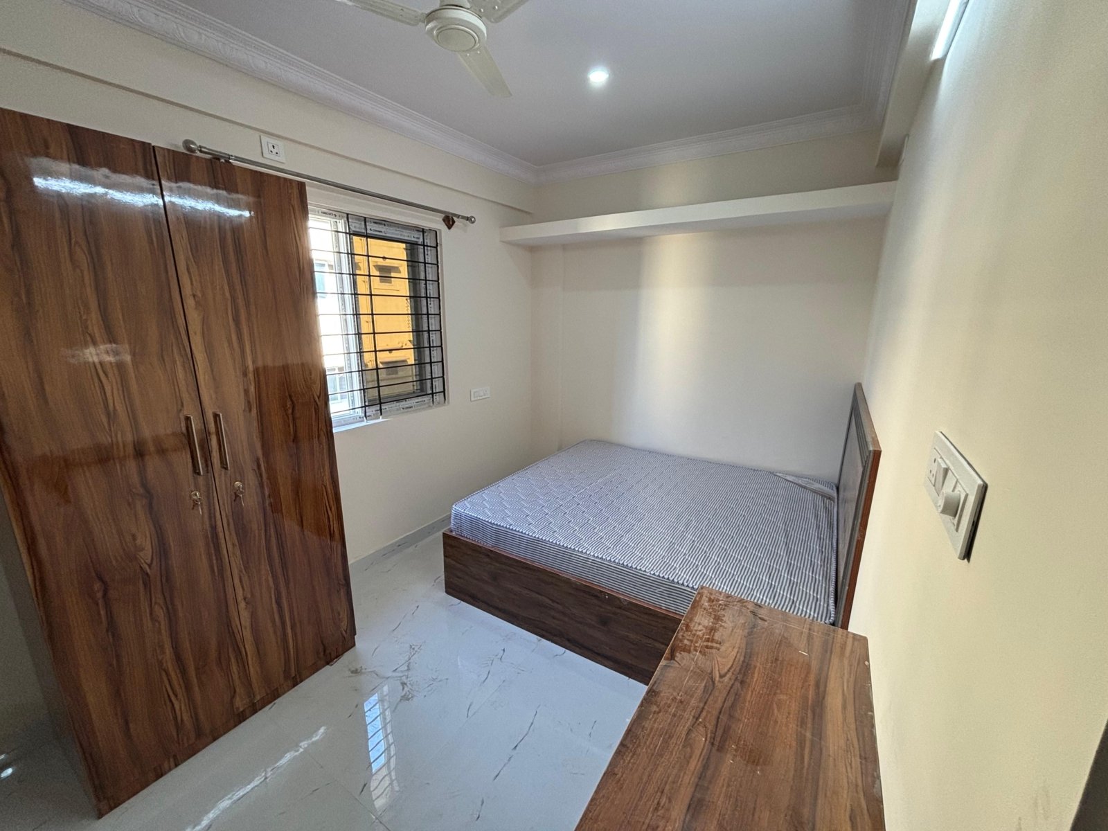2 BHK fully furnished flat for rent in Koramangala